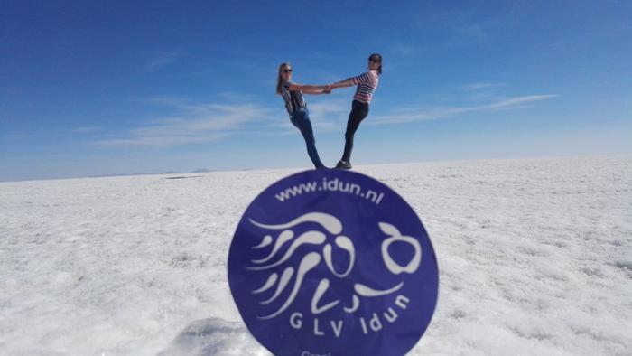Salar_de_Uyuni_Bolivia_10.781_km_Esmee_Castermans_en_Renate_Kat.jpg